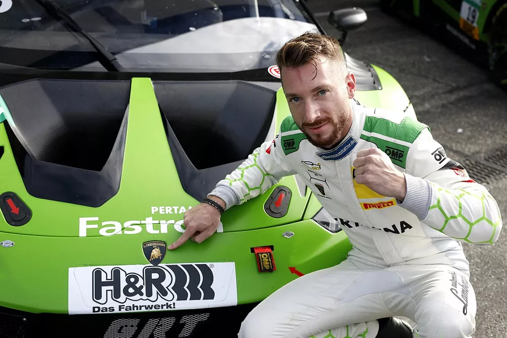 #63 GRT Grasser Racing Team Lamborghini Hurac&aacute;n GT3 Evo: Mirko Bortolotti