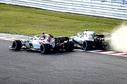 Відео: аварія гонщиків Sauber на трасі Сузука
