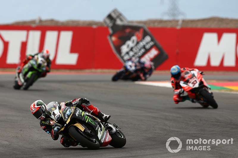 Argentina WSBK: Rea takes record 10th straight win despite illness