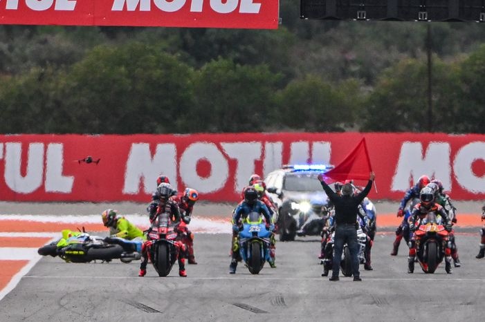 MotoGP | Espargaro racconta l'incidente surreale con Morbidelli in griglia