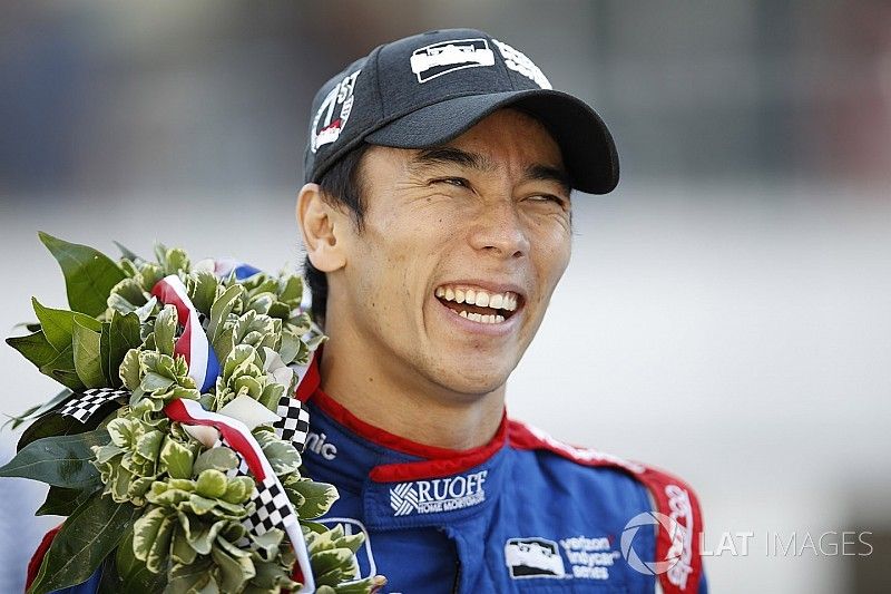 Winner Takuma Sato, Andretti Autosport Honda