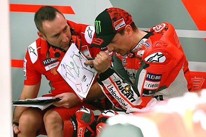 Kandas di Q1, Lorenzo akui ada kesalahpahaman
