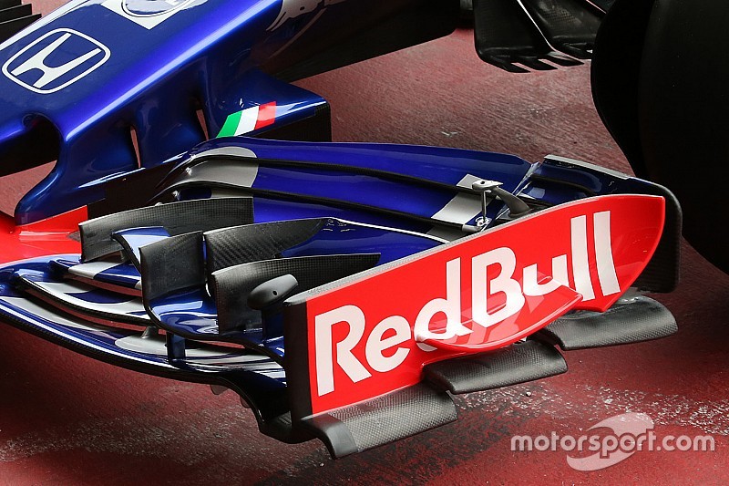 Toro Rosso reveals unique new front wing