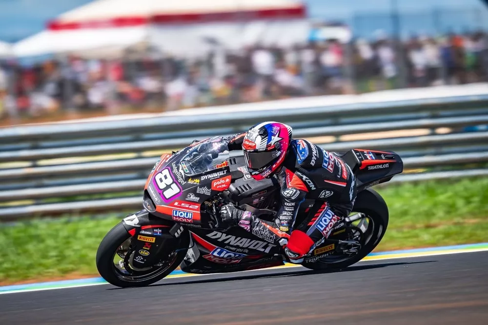 Senna Agius, Brasil