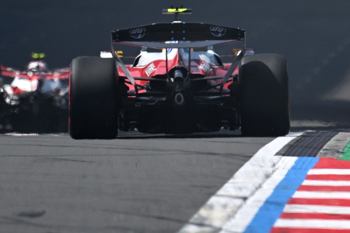 Pourquoi Ferrari n'utilisera pas son aileron rotatif en Chine