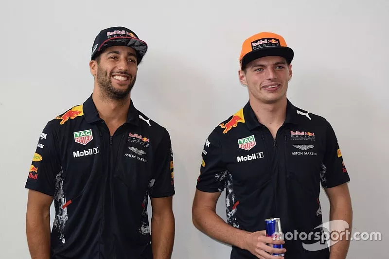ダニエル・リカルドとマックス・フェルスタッペン