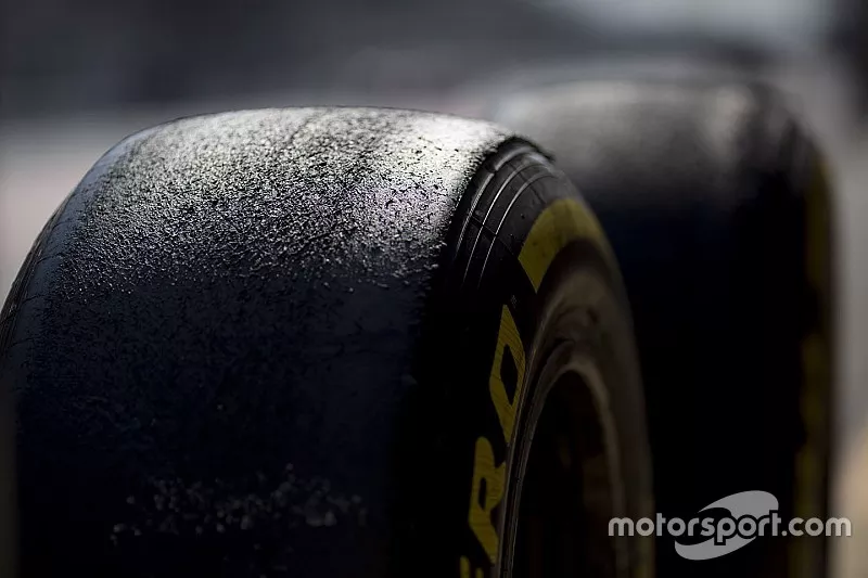 Pirelli tyres