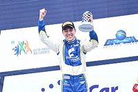 Edson Coelho vence corrida 1 do Turismo em Interlagos