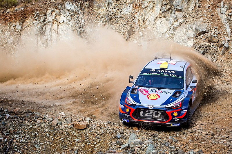 WRC Türkiye 5. etap: Mikkelsen lider, Ogier ikinciliğe çıktı