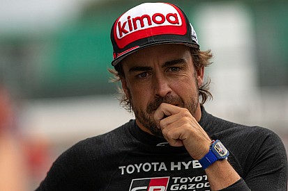 Alonso tiene razón: la F1 es predecible, dice Bratches