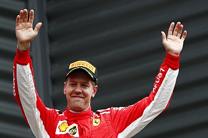 Vettel ya es el tercero más ganador de la historia