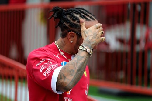 Hamilton no cree que "McLaren F1 y Red Bull sean batibles" en Bak&uacute;