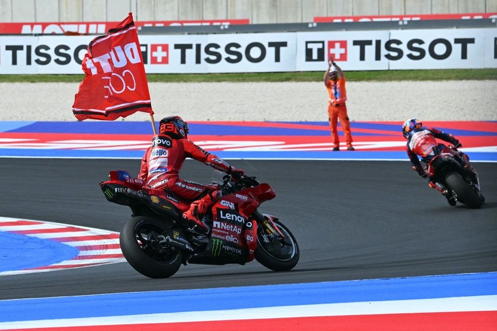 Marco Bezzecchi, Aprilia Racing, Marc Marquez, Ducati Team