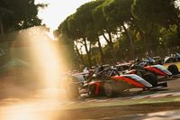 Karambol i odwołany wyścig włoskiej Formuły 4