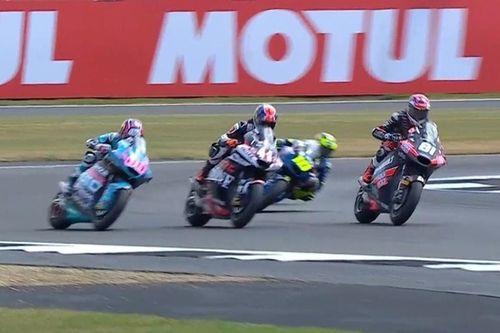 Moto2: Diogo Moreira &eacute; P2 no GP do Reino Unido; Agius vence duelo