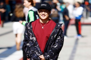 角田裕毅、オリジナルのアパレルブランドを立ち上げ。ブランド名は