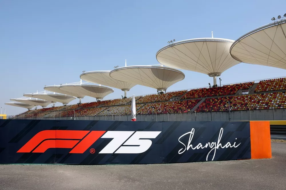 Grandstand overview