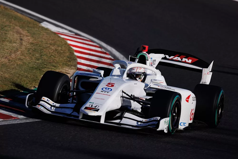Tadasuke Makino, DOCOMO TEAM DANDELION RACING