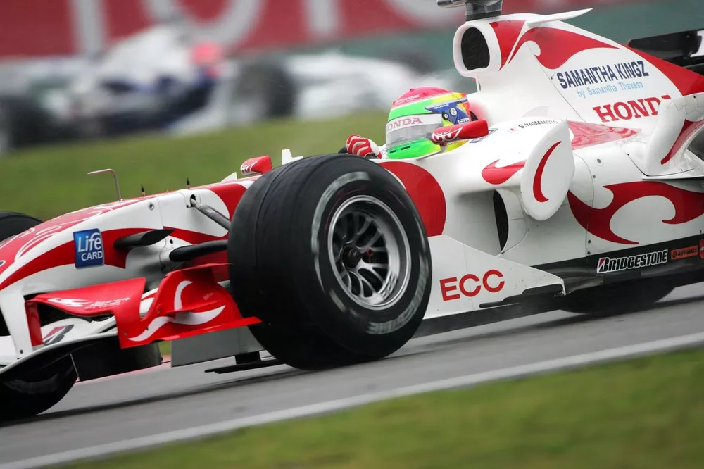 Sakon Yamamoto (JPN) Super Aguri F1 SA06.
