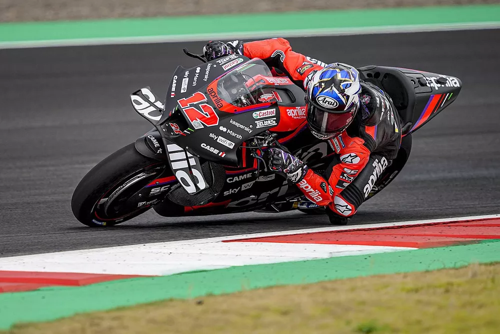 Maverick Vinales, Aprilia Racing