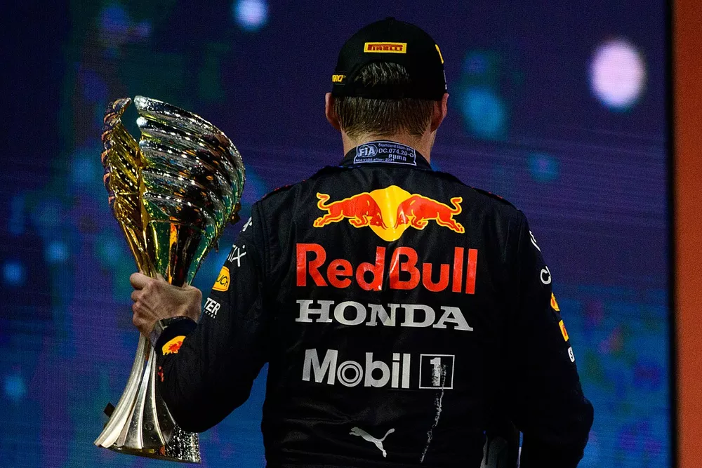 El campe&oacute;n del mundo de F1 2021, Max Verstappen, Red Bull Racing