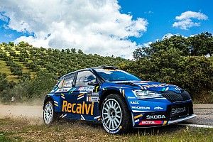 Skoda y 'Cohete' Su&aacute;rez celebran el t&iacute;tulo en Madrid