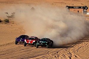 Extreme E: Sainz, fuera de la final tras un duelo electrizante con Loeb