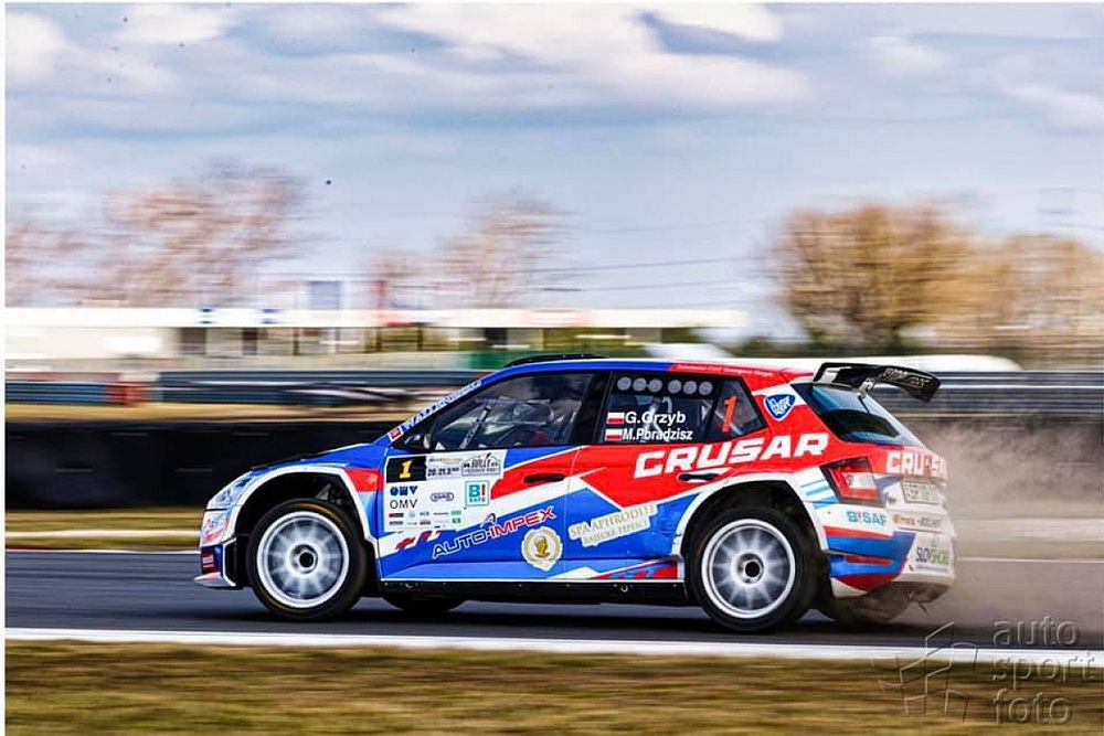 Grzegorz Grzyb, Michał Poradzisz, Skoda Fabia Rally2 evo