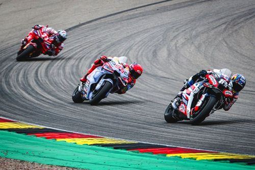 As&iacute; acab&oacute; sucumbiendo Trackhouse ante Ducati en Sachsenring