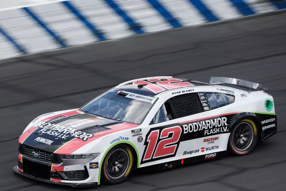 Ryan Blaney, Team Penske, BodyArmor Flash I.V. Ford Mustang