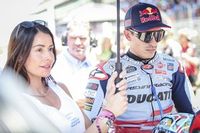 El mensaje de los pilotos de KTM a Márquez: "La moto está para ganar"