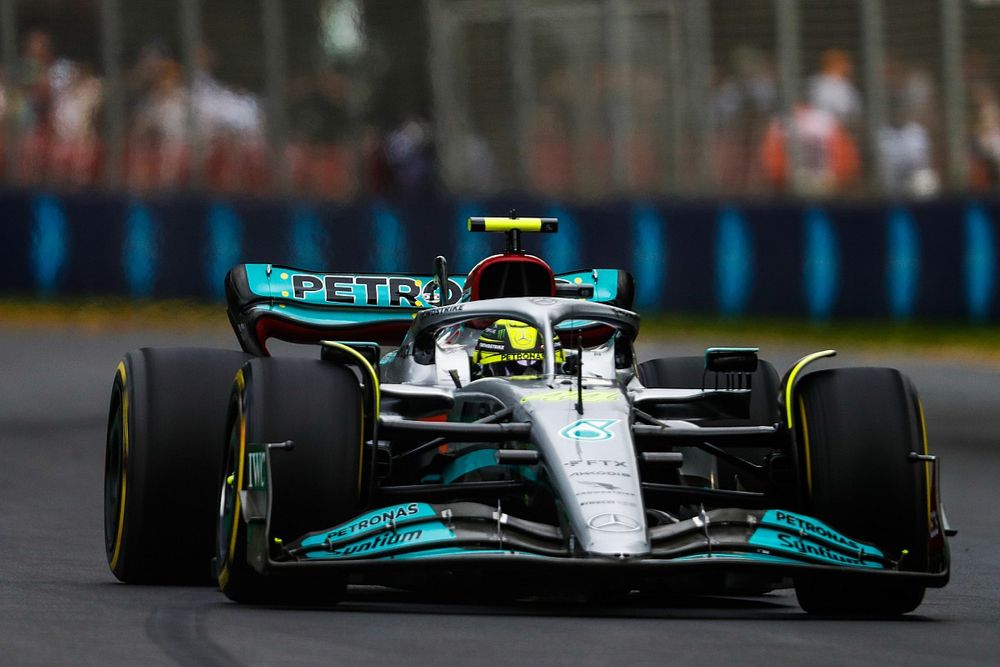 Lewis Hamilton, Mercedes W13