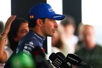 Sainz opina sobre el caos en Ferrari y la situación de Vasseur