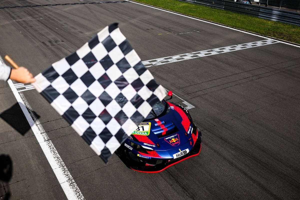 Pausa per Verstappen: "Tornerò in GT3 nel 2026, prima riorganizziamo il team"