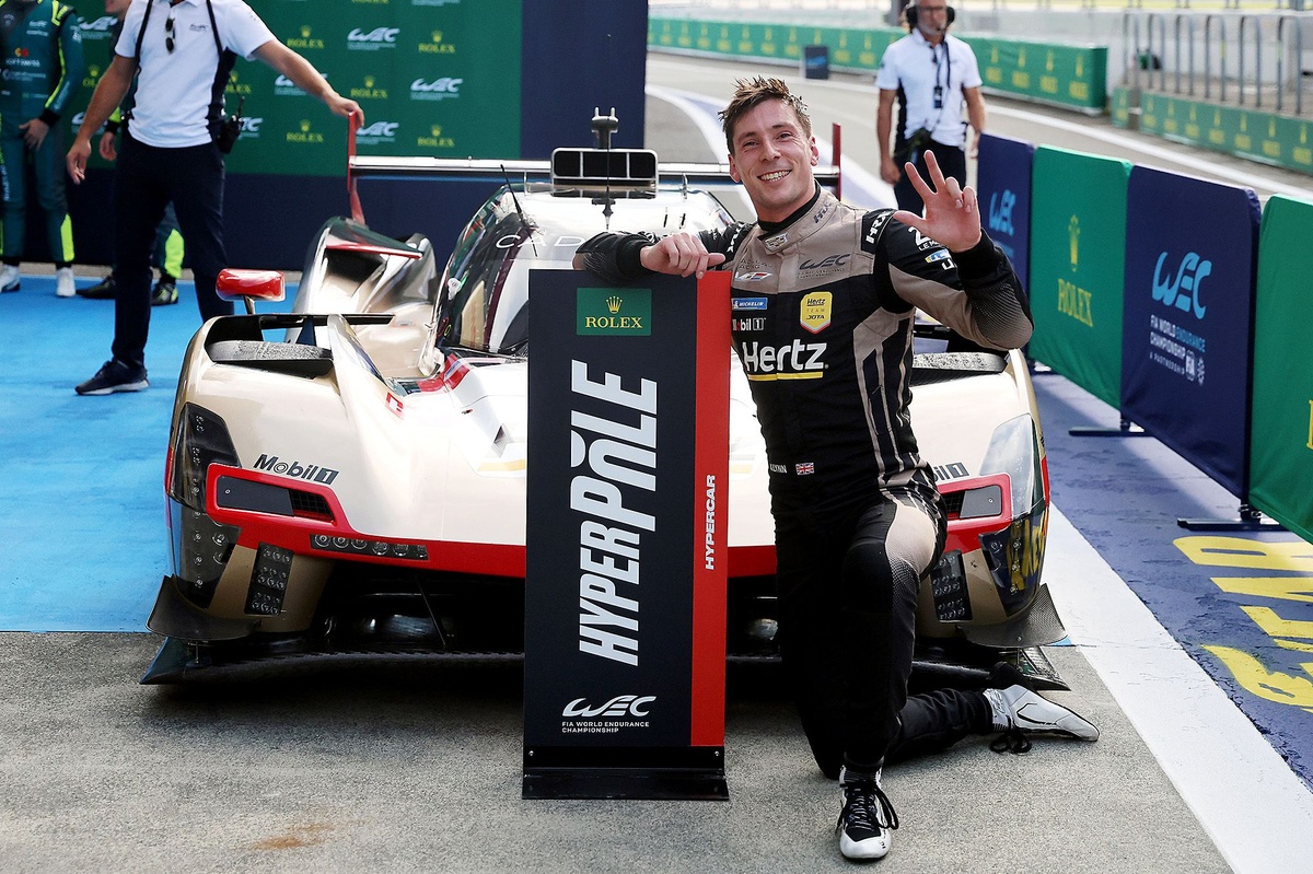 WEC Fuji: Cadillac locks out front row, Aston Martin shines