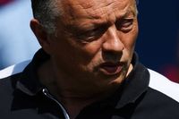 Giro en Ferrari: Vasseur vuelve a casa por motivos personales y no estará en Austria