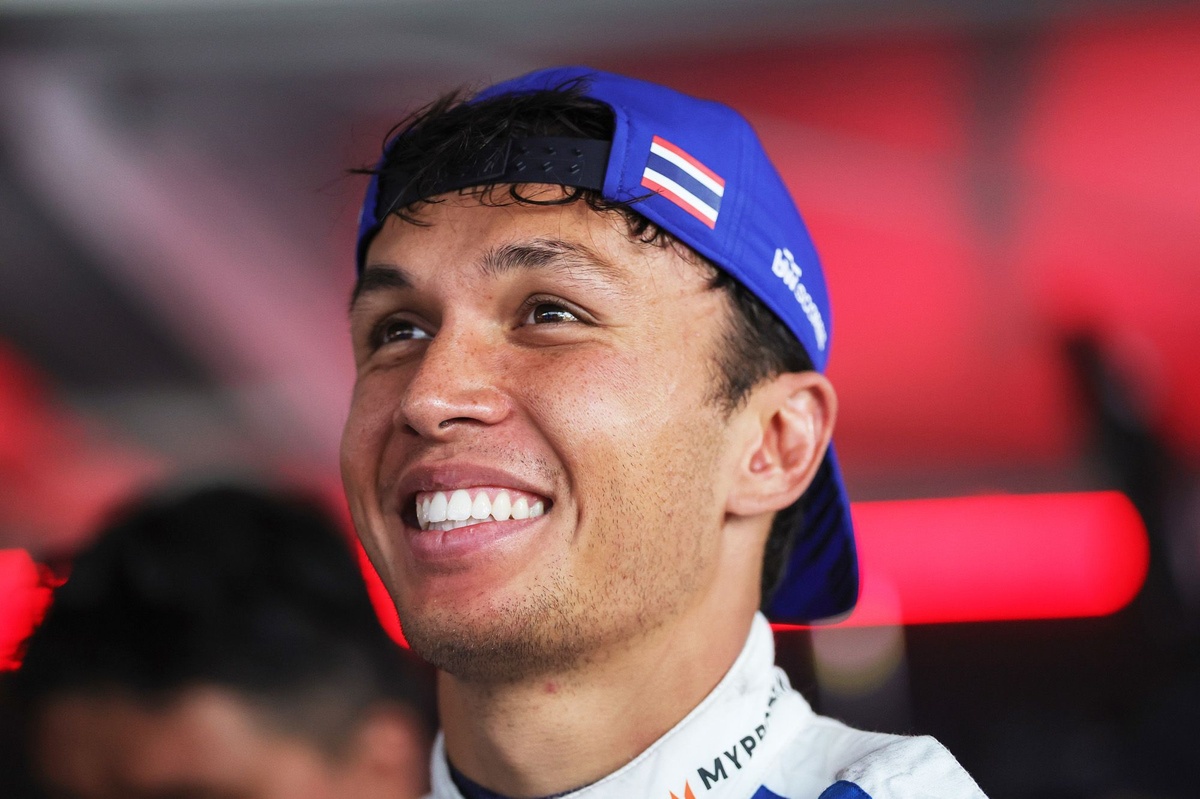 F1 写真家　間瀬　明氏　写真パネル F1 写真家 間瀬 明氏 写真パネル F1 写真家 間瀬 明氏 写真パネル