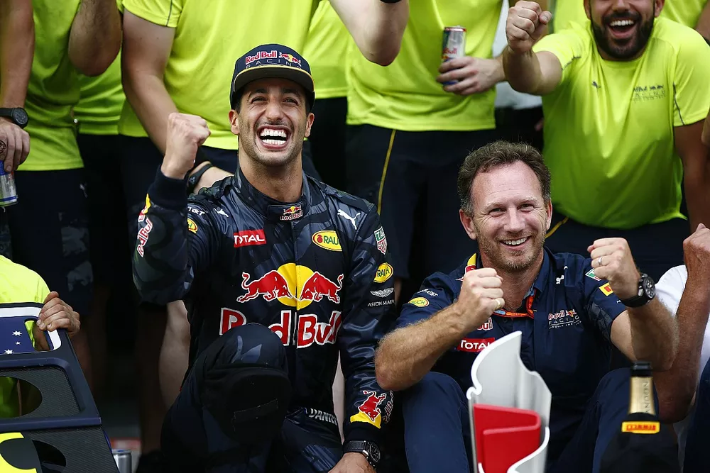 Daniel Ricciardo, Christian Horner, Red Bull Racing