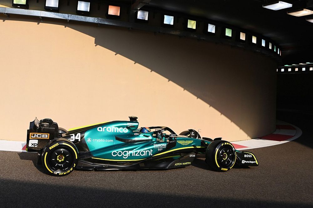 Felipe Drugovich, Aston Martin AMR22 