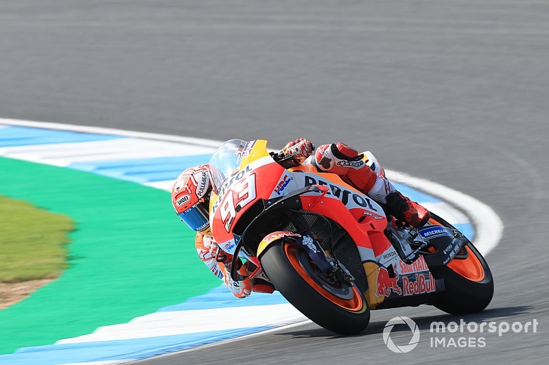 Márquez hace la pole e historia en Tailandia