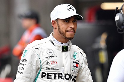 Hamilton veut discuter avec la FIA de l'éducation des jeunes pilotes
