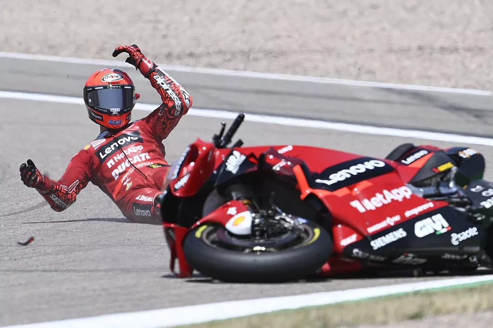 Francesco Bagnaia, Ducati Team crash