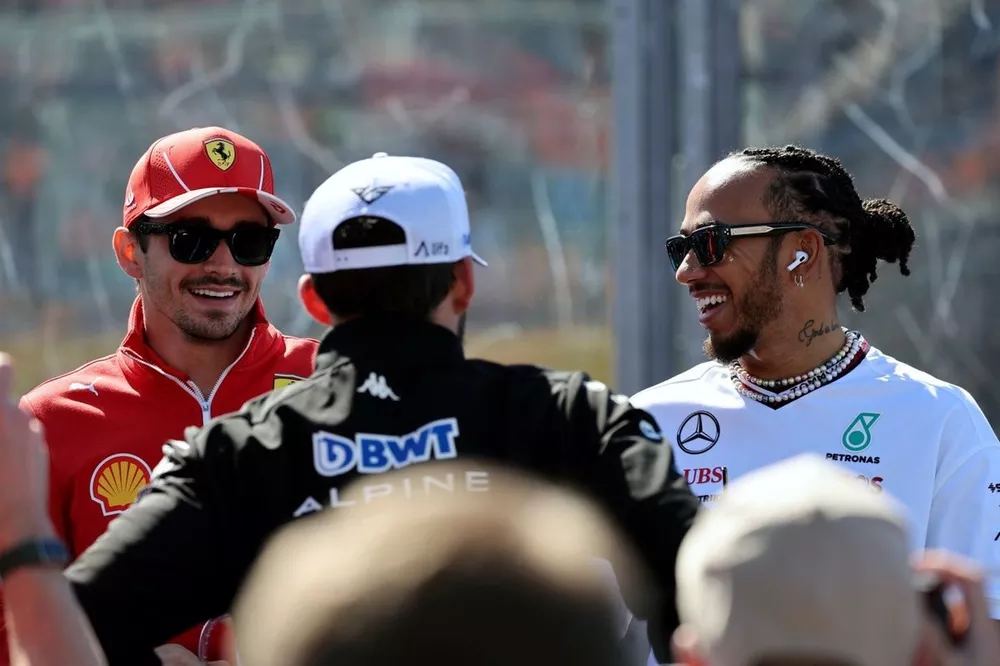 Drivers Parade 
Pierre Gasly, Alpine F1 Team, Charles Leclerc, Scuderia Ferrari, Lewis Hamilton, Mercedes-AMG F1 Team 