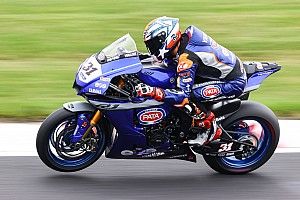 Gerloff, el m&aacute;s r&aacute;pido del viernes del WorldSBK 2021 en Donington