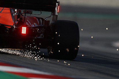 Egymás mellett Vettel és Hamilton köre: a várva várt felvétel