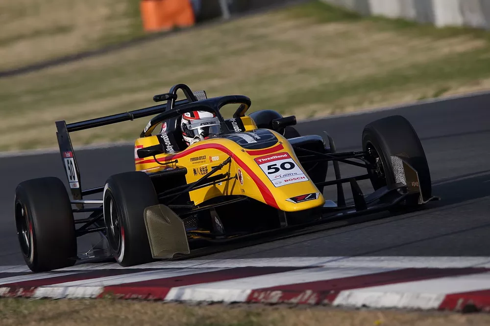 名取鉄平 Teppei Natori (B-MAX RACING TEAM)