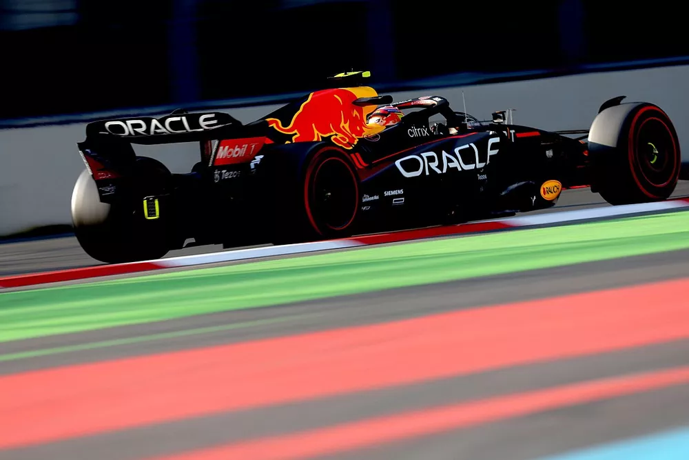 Sergio Perez, Red Bull Racing RB18