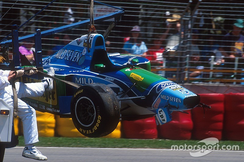 Videón a top-10 F1-es baleset, amiket már elfelejtettünk