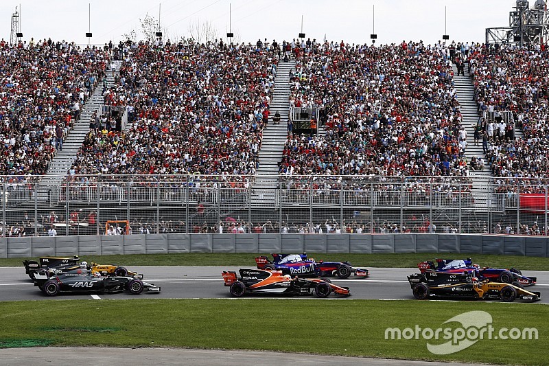 Grosjean en colère contre Sainz :