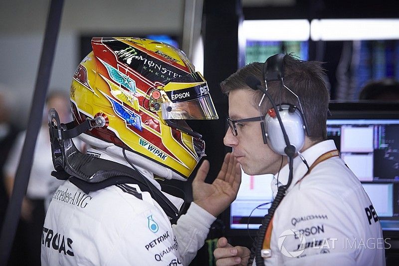 Lewis Hamilton, Mercedes AMG F1, Andrew Shovlin, Mercedes AMG F1